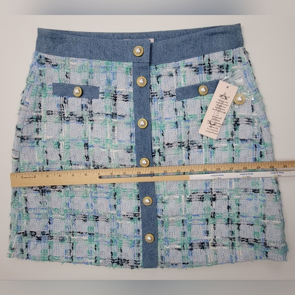 Nanette Lepore Tweed Skirt Women’s Size S Pearl Button Lite Blue Multi Plaid New - Picture 10 of 12